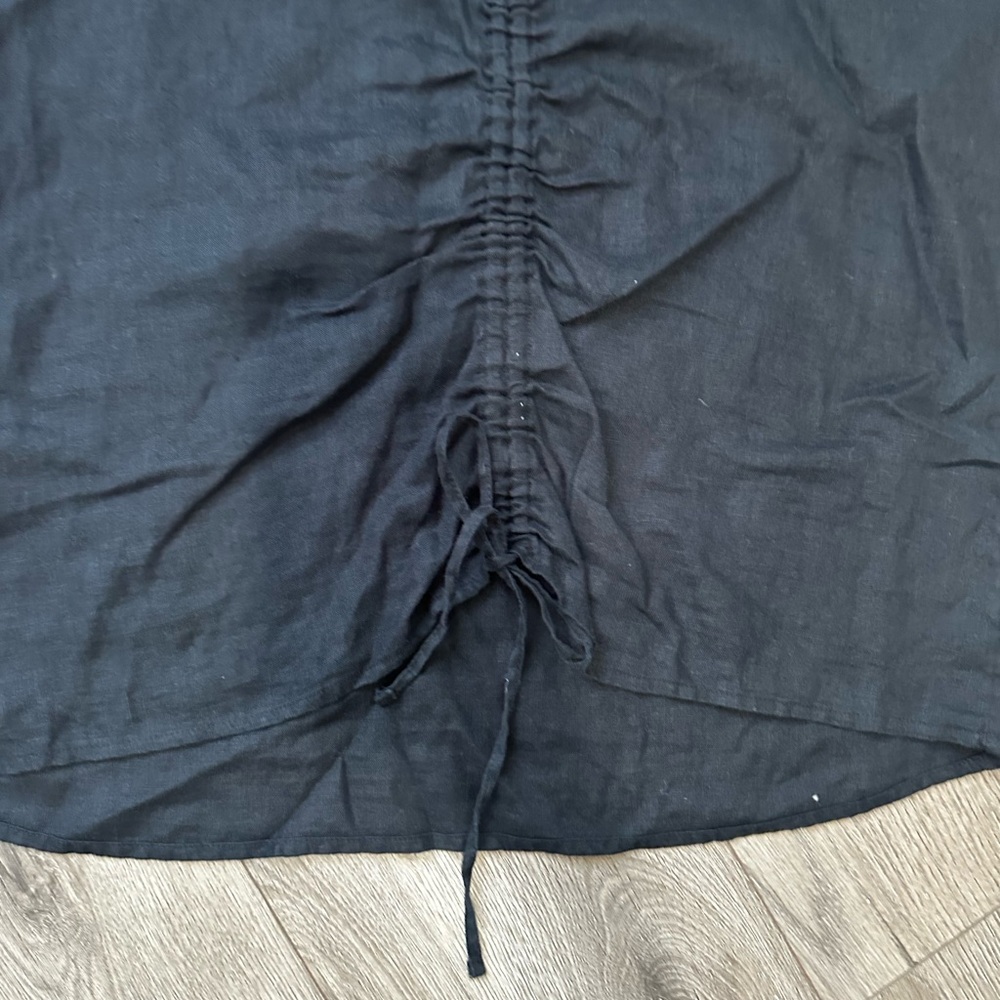 100% Black Linen Nicole Miller Black V-Neck Ruched Drawstring Top Shirt NWT - Picture 6 of 8
